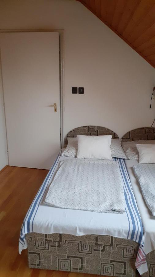 Hotel Anna Vendeghaz Balatonakali Zewnętrze zdjęcie