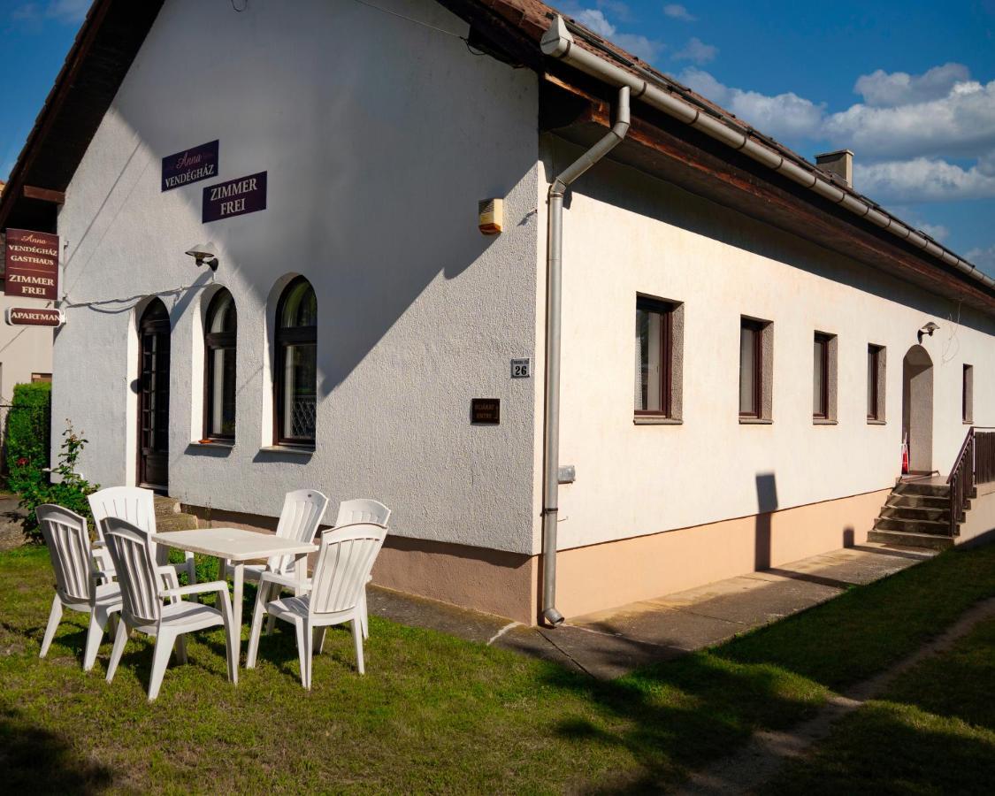 Hotel Anna Vendeghaz Balatonakali Zewnętrze zdjęcie
